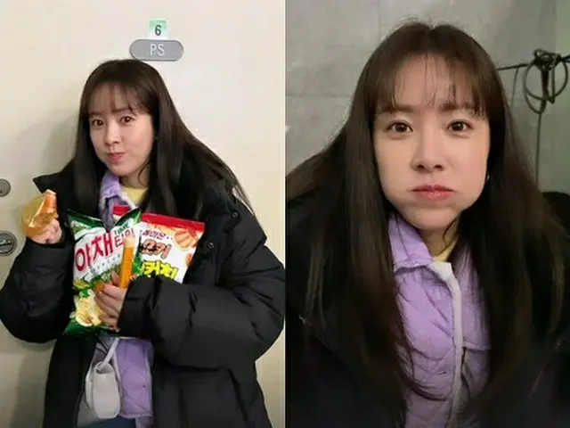 女優ハン・ジミン、お菓子とソーセージを両手に “寒くてお腹が減る夜”（画像提供:wowkorea）