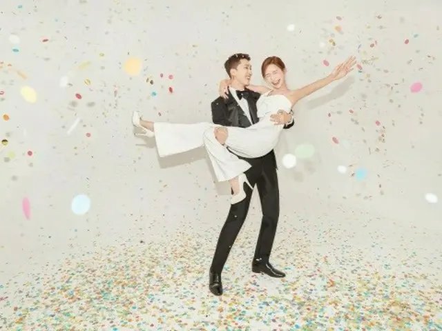 ラッパーのSleepy、美貌の妻と撮影したウエディング写真公開＝9日に結婚式（画像提供:wowkorea）