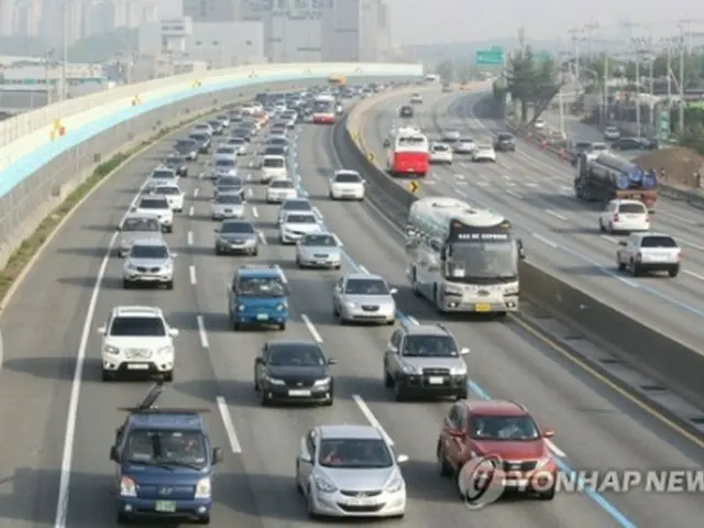 自動車登録台数が２５００万台を突破した（資料写真）＝（聯合ニュース）