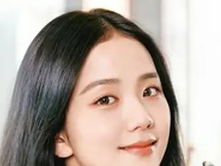 「BLACKPINK」JISOO、CEOまでもがラブコールを送った人間ディオール…ピアスで視線を奪う