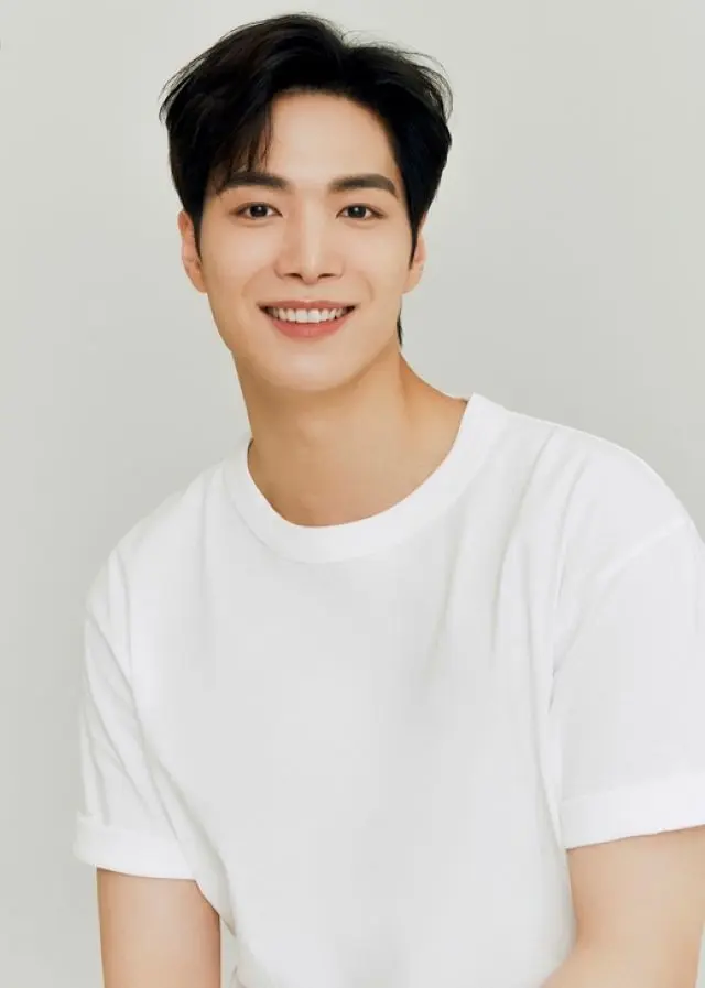 【公式】「NU’EST」出身キム・ジョンヒョン（JR）、新所属事務所「EVERMOREエンターテインメント」と専属契約（画像提供:wowkorea）