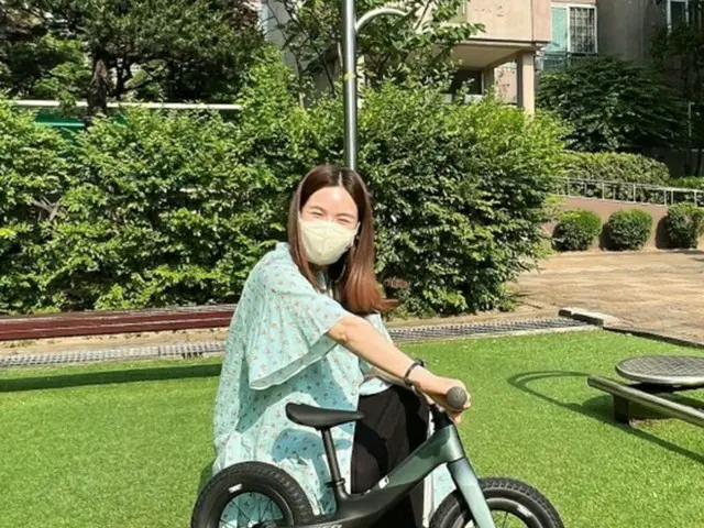 “妊娠中” パク・シウン、すでに子ども用の自転車まで準備？…夫チン・テヒョンは自転車マニア（画像提供:wowkorea）