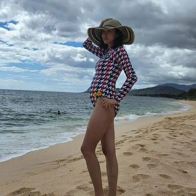 妊娠中の女優チョン・ヘビンがハワイでの近況を公開した。（画像提供:wowkorea）