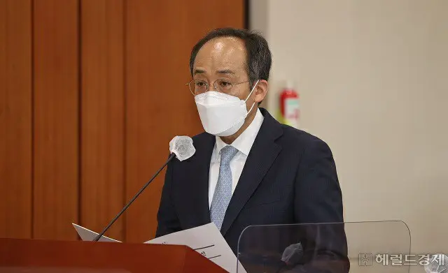 秋慶鎬、副総理兼企画財政部長官（画像提供:wowkorea）