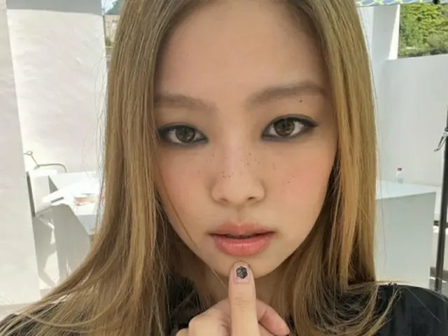 JENNIE（BLACKPINK）、魅惑のビジュアル1（画像提供:wowkorea）