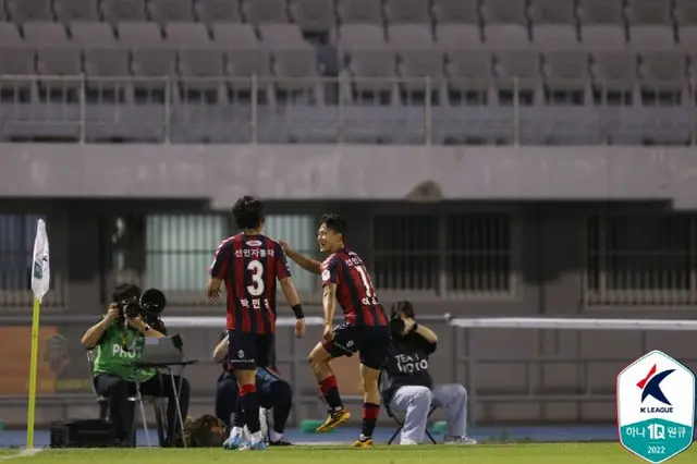 “韓国のメッシ”イ・スンウ、3連続ゴール＝水原FC、浦項破り連勝（画像提供:wowkorea）