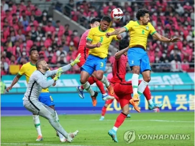 韓国とブラジルの親善試合＝（聯合ニュース）