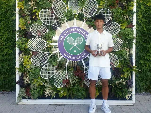 ”韓国テニス有望選手”チョ・セヒョク、ウィンブルドン14歳以下の部で優勝（画像提供:wowkorea）