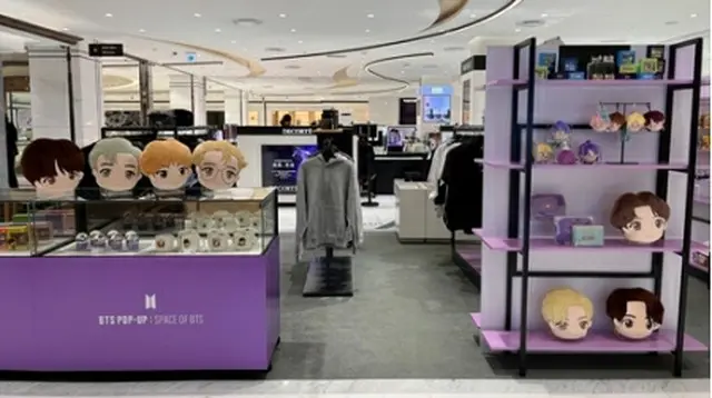 ＢＴＳ公式グッズストア「ＳＰＡＣＥ　ＯＦ　ＢＴＳ」（ロッテ免税店提供）＝聯合ニュース≪転載・転用禁止≫