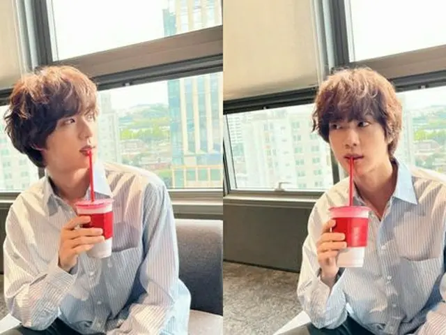 「BTS」JIN、近況ショット公開！“持っているのはゴンチャ？”（画像提供:wowkorea）