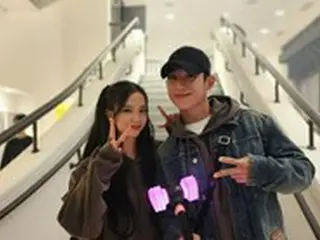 俳優チョン・ヘイン、JISOO（BLACKPINK）と再会！… 見るだけでドキドキワクワク