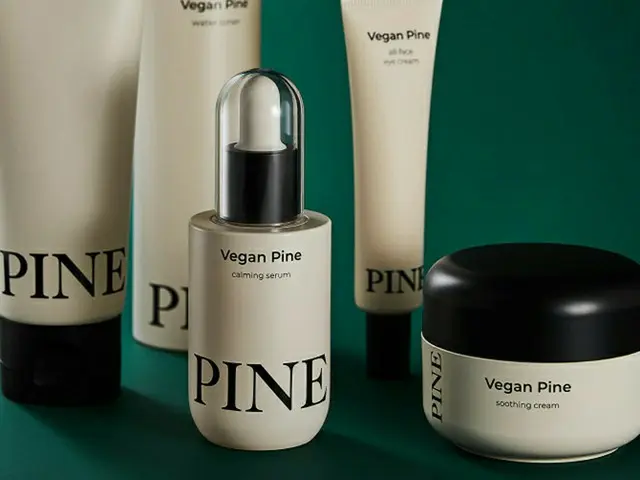 ＜韓国コスメ＞CHARMZONE、松葉の有効成分たっぷりな低刺激の赤みケアライン「Vegan Pine」を発売（画像提供:wowkorea）