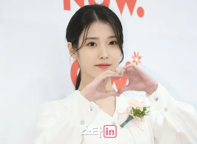 【公式】IU（アイユー）も俳優イ・ジョンソクとの熱愛認める… 「最近、良い出会いに」 （画像提供:wowkorea）