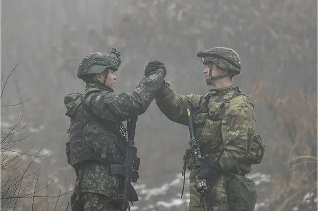 韓国の未来陸軍「アーミータイガー」、米ストライカー旅団と初の合同演習（画像提供:wowkorea）