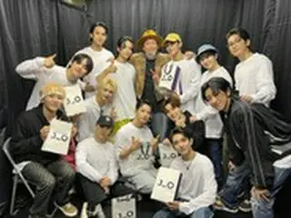 香取慎吾、「SEVENTEEN」の東京ドームコンサートを訪れる…温かい記念ショットも