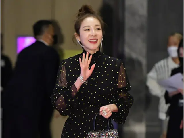 DARA（元2NE1）、セクシーなビキニ姿をサプライズ公開1（画像提供:wowkorea）