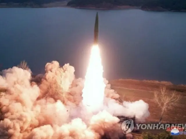 北朝鮮の朝鮮中央通信は14日に地対地戦術弾道ミサイル2発を発射したと報じた＝（朝鮮中央通信＝聯合ニュース）