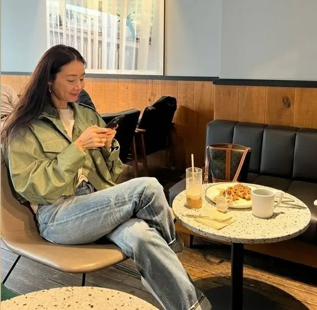 女優チェ・ジウ、ママになって“気さく”なイメージ…カフェで視線を気にしないステキな 「ジウ姫」（画像提供:wowkorea）