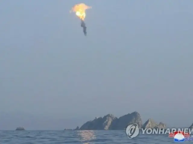 北朝鮮の朝鮮中央通信は２８日、「核空中爆発打撃」方式のミサイル射撃訓練を２７日に実施したと明らかにした＝（聯合ニュース）≪転載・転用禁止≫