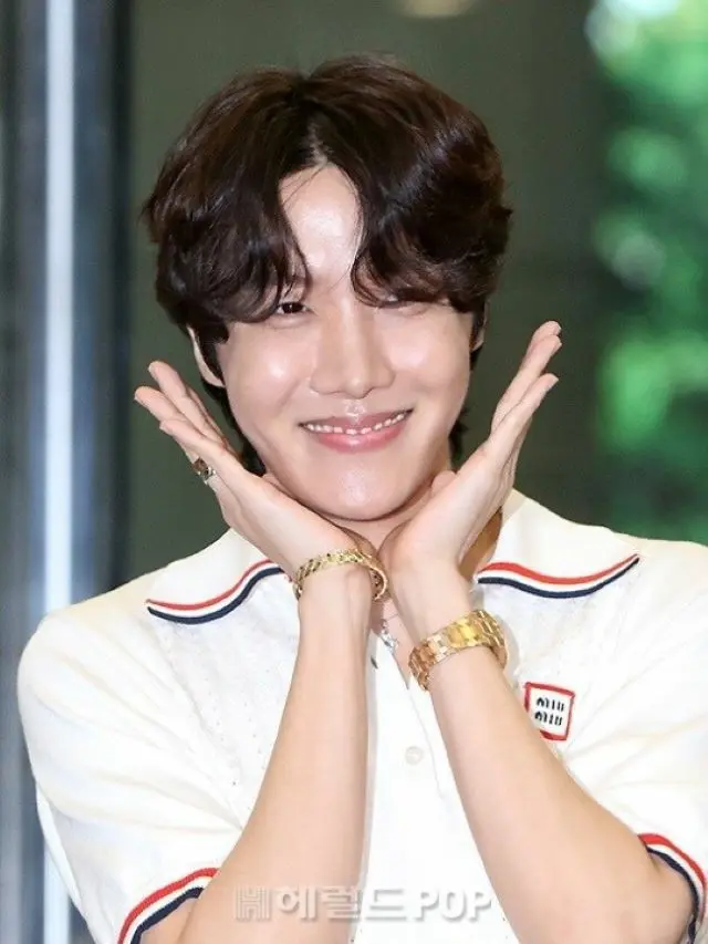 「BTS（防弾少年団）」のJ-HOPE、あす（18日）グループ内で2番目に入隊へ…「大韓民国の青年として…」（画像提供:wowkorea）