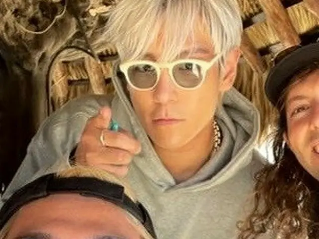 「BIGBANG」T.O.P、”ワクワクドキドキ”高鳴る鼓動が聞こえそう…宇宙旅行に行く前の自撮り公開（画像提供:wowkorea）