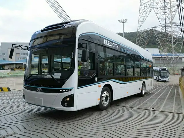 現代自動車の水素電気バス「エレックシティFCEV」（画像提供:wowkorea）