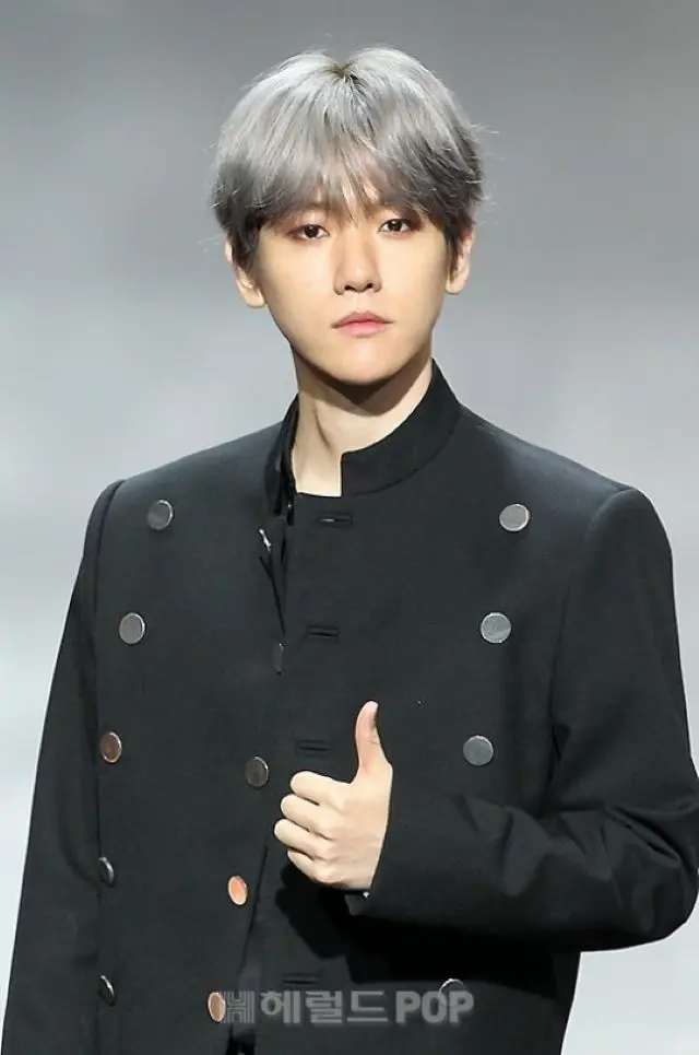 “最高のプレゼント”「EXO」BAEK HYUN、8歳のファンにぬいぐるみプレゼント…こどもの日（5日）にイベント開催（画像提供:wowkorea）