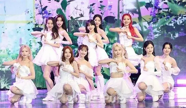 ViVi、ヒョンジンの勝訴に5人残った「今月の少女（LOONA）」…所属事務所との泥仕合（画像提供:wowkorea）