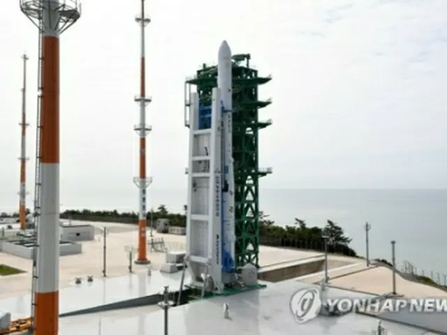 韓国が独自開発した国産ロケット「ヌリ」が２６日午後、南部の全羅南道・高興の羅老宇宙センターから打ち上げられた（韓国航空宇宙研究院提供）＝（聯合ニュース）≪転載・転用禁止≫