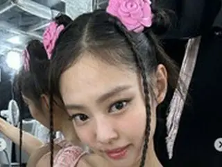 JENNIE（BLACKPINK）、タイから近況報告 「戻ってきたよ、バンコク！」