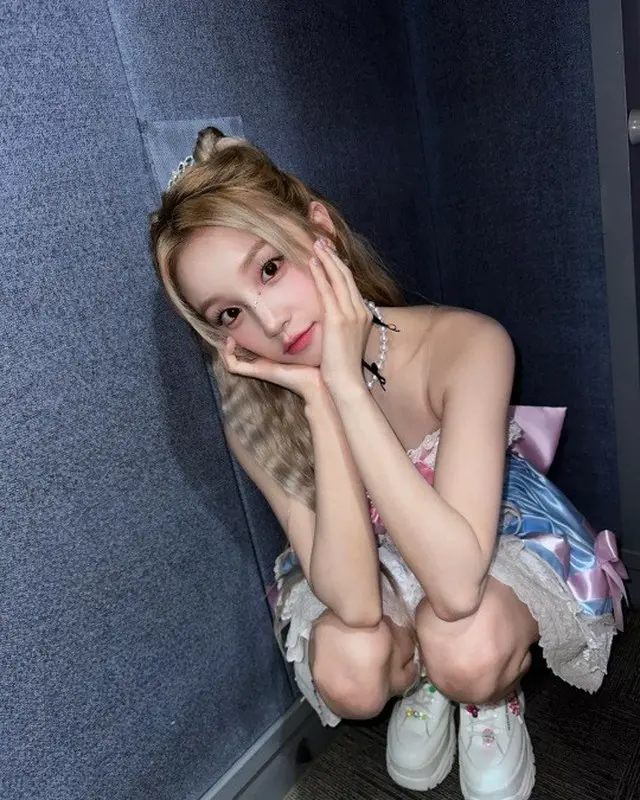 「(G)I-DLE」YUQI、ブロンドヘアで完璧な”バービー人形ビジュアル”（画像提供:wowkorea）