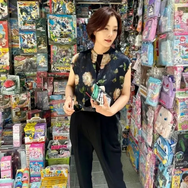 ”シングルマザー”女優チェリム、小さな雑貨店で撮った日常写真も”画報のような仕上がり”に（画像提供:wowkorea）