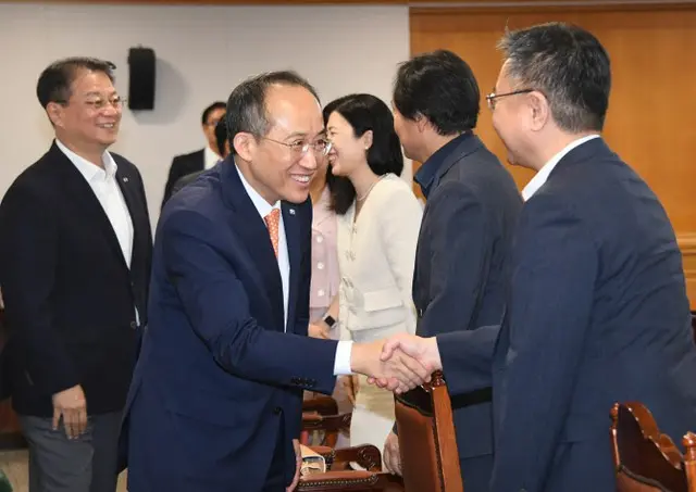 韓国経済副首相と会った専門家ら「下半期の経済回復…中国リオープニング・ITが反騰幅を左右」（画像提供:wowkorea）