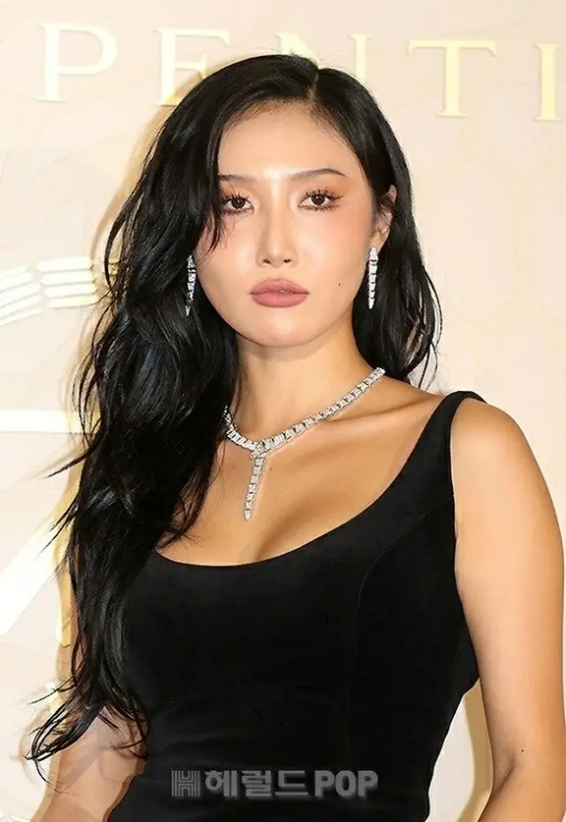 “熱愛報道”ファサ（MAMAMOO）、過去の発言再注目「最初で最後の男性」（画像提供:wowkorea）