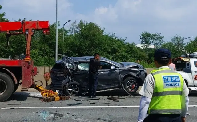 中部高速道路で5台がからむ玉突き事故...4人負傷＝韓国（画像提供:wowkorea）