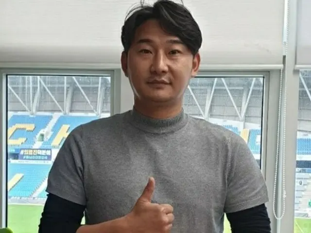 “元サッカー韓国代表”イ・チョンス、飲酒当て逃げ犯を捕まえる…雨の中1キロを全力疾走（画像提供:wowkorea）