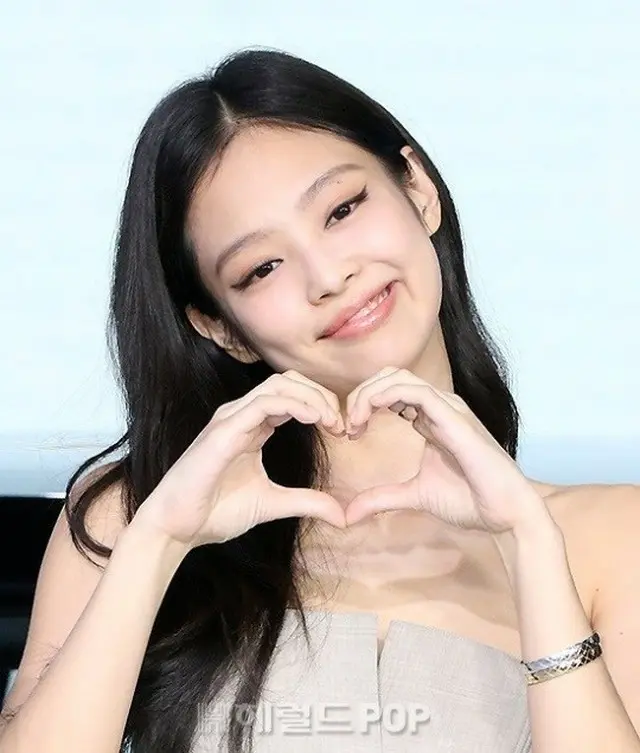 JENNIEが歌手生活について正直な心境を告白した（画像提供:wowkorea）