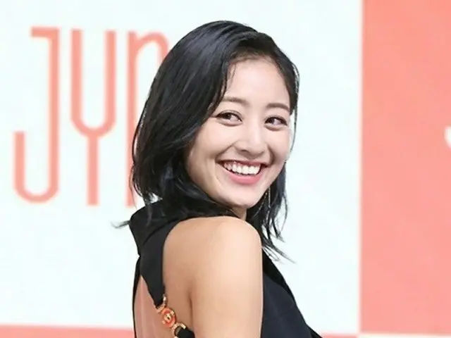 「TWICE」ジヒョ、JYP入社19年ぶりにソロデビュー…「悩みが多かった」（画像提供:wowkorea）