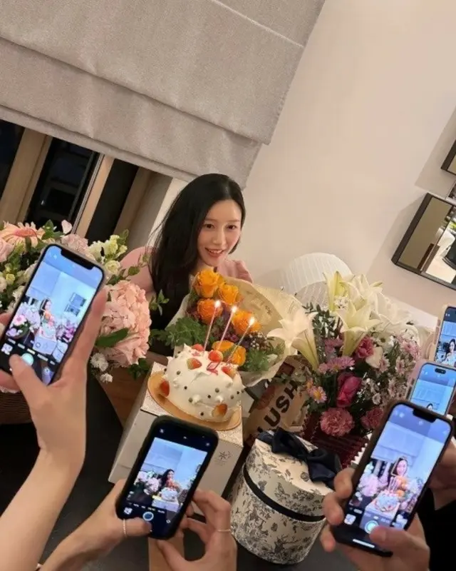 女優イ・ダイン、妊娠中に迎えた誕生日…花のように華やかな美貌