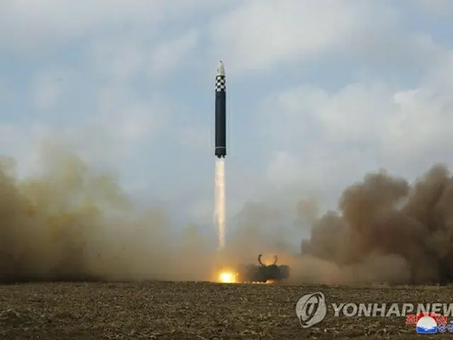 ＩＣＢＭ「火星１７」＝（朝鮮中央通信＝聯合ニュース）≪転載・転用禁止≫