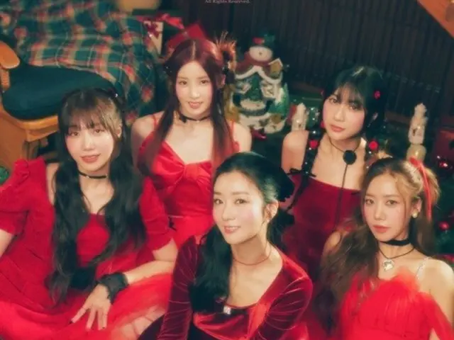 「Apink」、11日に初のキャロルソング「PINK CHRISTMAS」発表…和気あいあいとした団体フォト公開