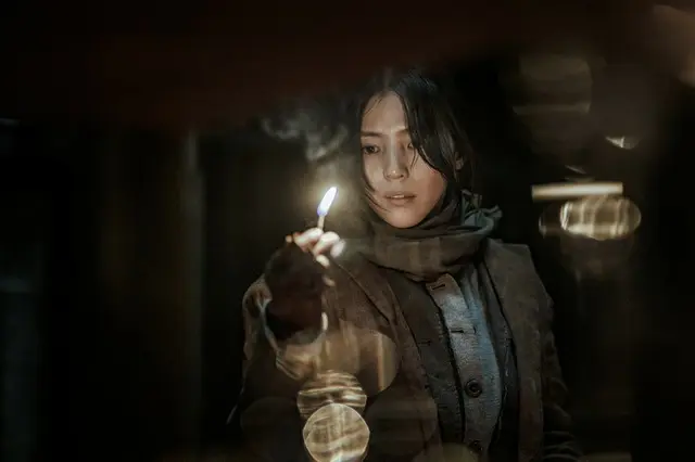 「京城クリーチャー」女優ハン・ソヒ、チェオクと自身を語る…パク・ソジュンとは「ともに応援し合う仲」