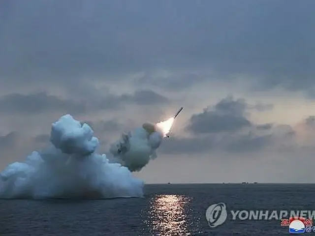 北朝鮮の朝鮮中央通信は２９日、潜水艦発射巡航ミサイルの発射実験が２８日に朝鮮半島東の東海で行われ、金正恩氏が立ち会ったと報じた＝（朝鮮中央通信＝聯合ニュース）≪転載・転用禁止≫