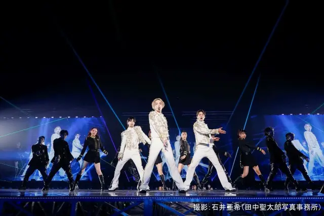 ＜オフィシャルレポ＞「SHINee」、新たな歴史の幕開けを飾る東京ドーム2daysでファンと一体に3