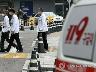 研修医の職場離脱から３週間　医療現場は「限界」に＝韓国