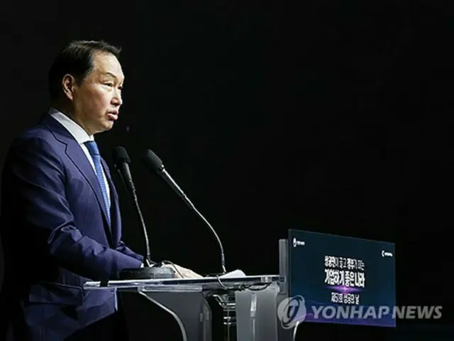 大韓商工会議所会頭に再任された崔泰源・ＳＫグループ会長（資料写真）＝（聯合ニュース）