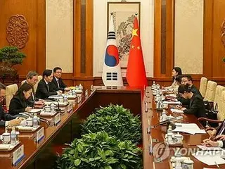 韓国外相　王毅氏と会談＝「あつれきより協力に焦点」