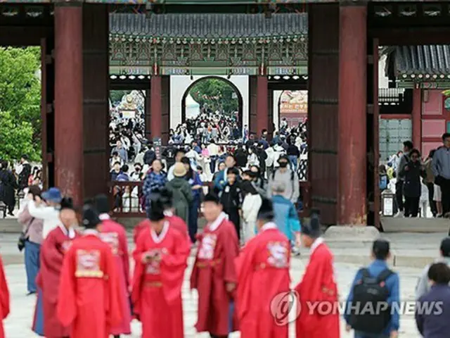 ソウルにある朝鮮王朝時代の王宮・景福宮＝（聯合ニュース）