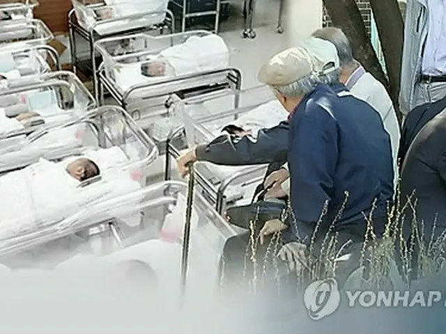 韓国で少子高齢化が進んでいる＝（聯合ニュースＴＶ）