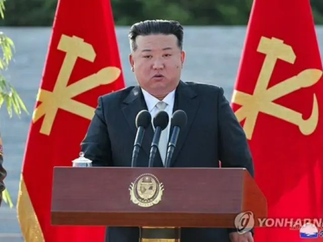 朝鮮中央通信は２９日、金正恩氏が創立６０周年を迎えた国防科学院を２８日に訪問し、記念演説を行ったと伝えた＝（朝鮮中央通信＝聯合ニュース）≪転載・転用禁止≫